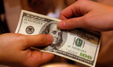 Who Invests in Real-estate