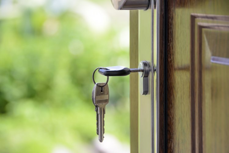 Why are People Afraid of Venturing in Real Estate?