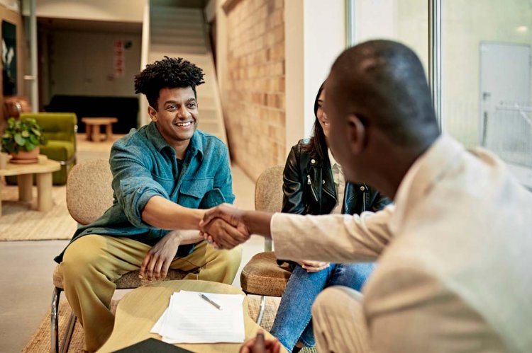 Simple Strategies to Build Client Loyalty in Real Estate