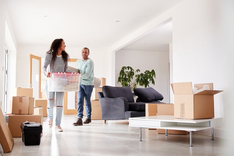 Questions to Ask a Landlord Before Moving In